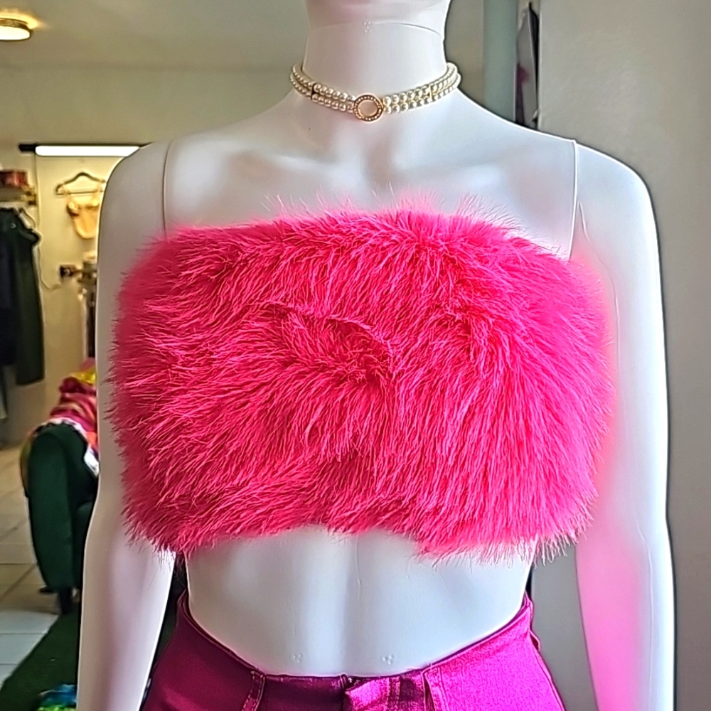Pink strapless top